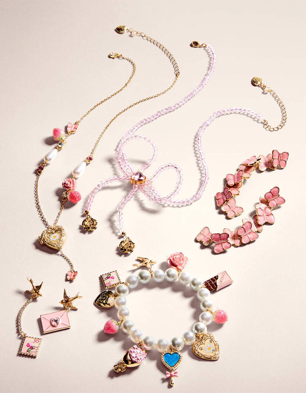 Sweetheart Swoon Collection